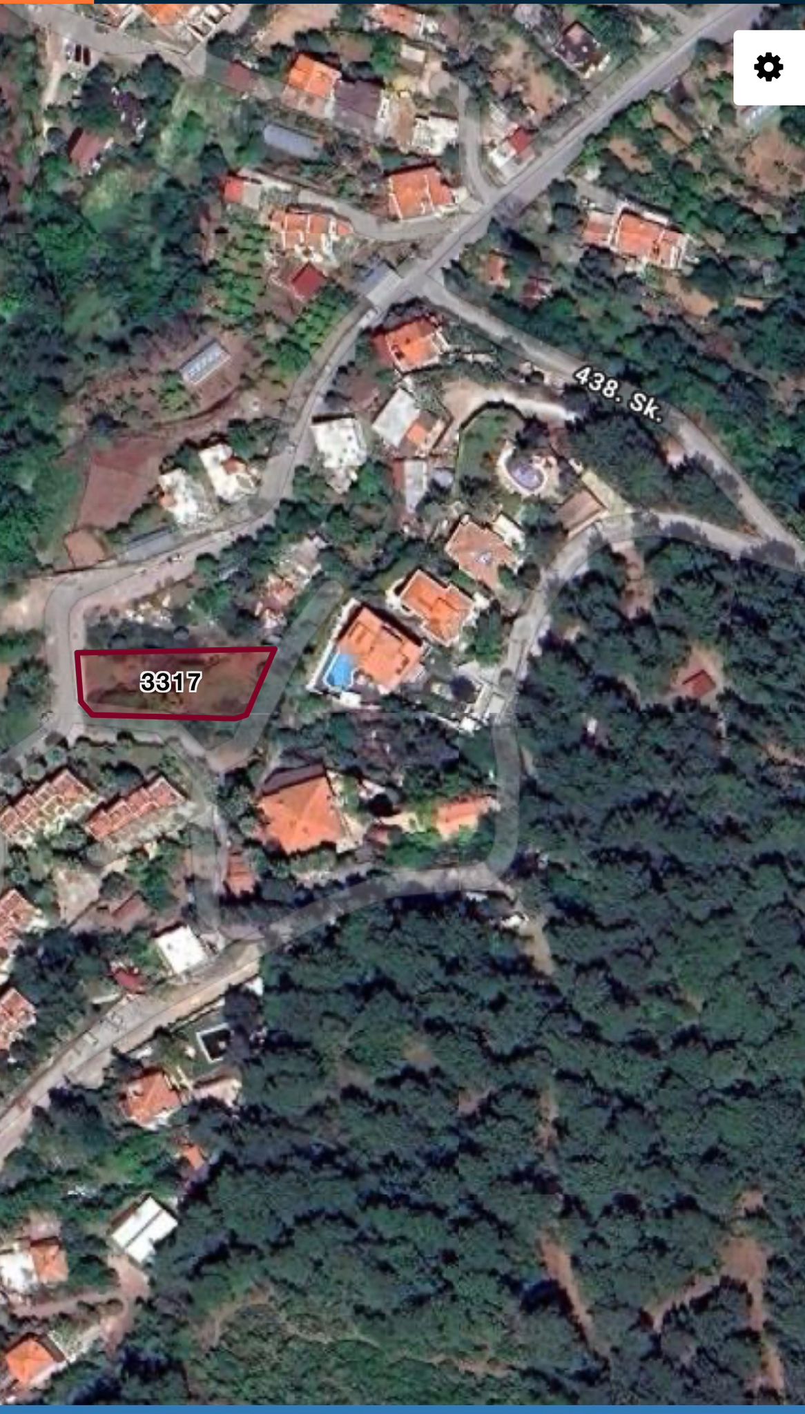 MABELDEN MARMARİSİN ENDEĞERLİ BÖLGELERİNDEN VİLLA BÖLGESİ ARMUTALANDA SATILIK  750M2 İMARLI ARSA